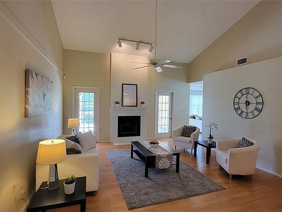 Living Room with gas fireplace