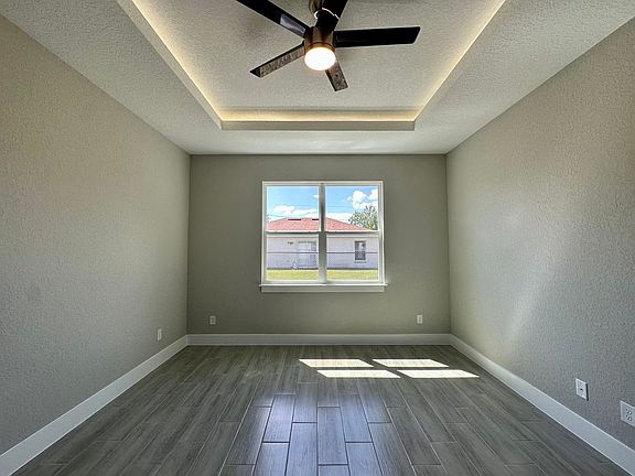 5th image of 547 Albatross Dr #A