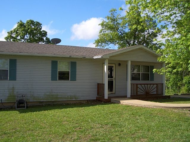 2nd image of 15080 Tampa Rd