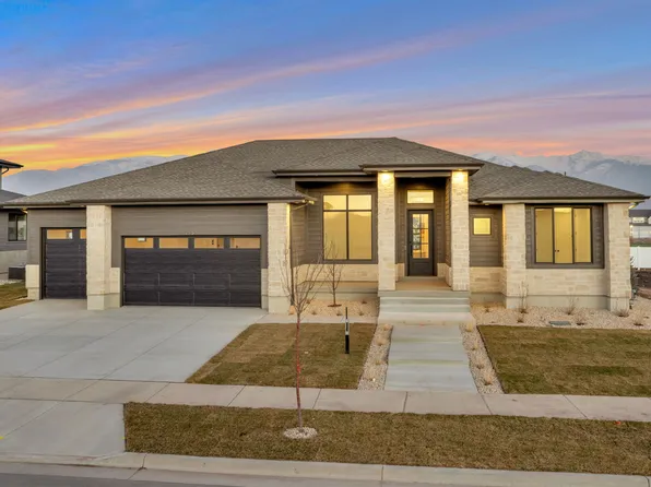 298 N Amber Ln W, Layton, UT 84041