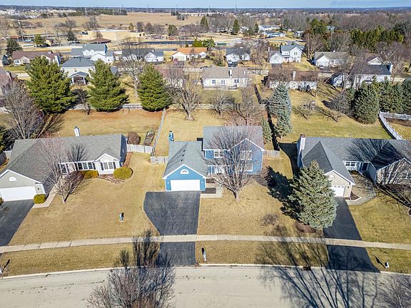 3rd image of 1162 Butler Rd