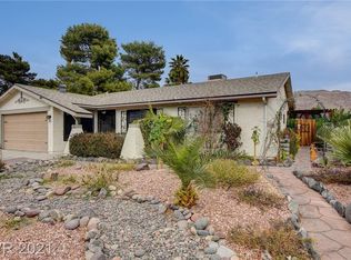 892 Winchester St, Las Vegas, NV 89110