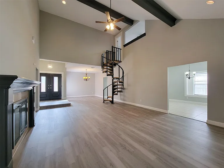 11614 Taos Ln — Photo 21