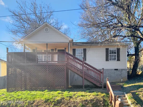 2631 Nichols Ave, Knoxville, TN 37917
