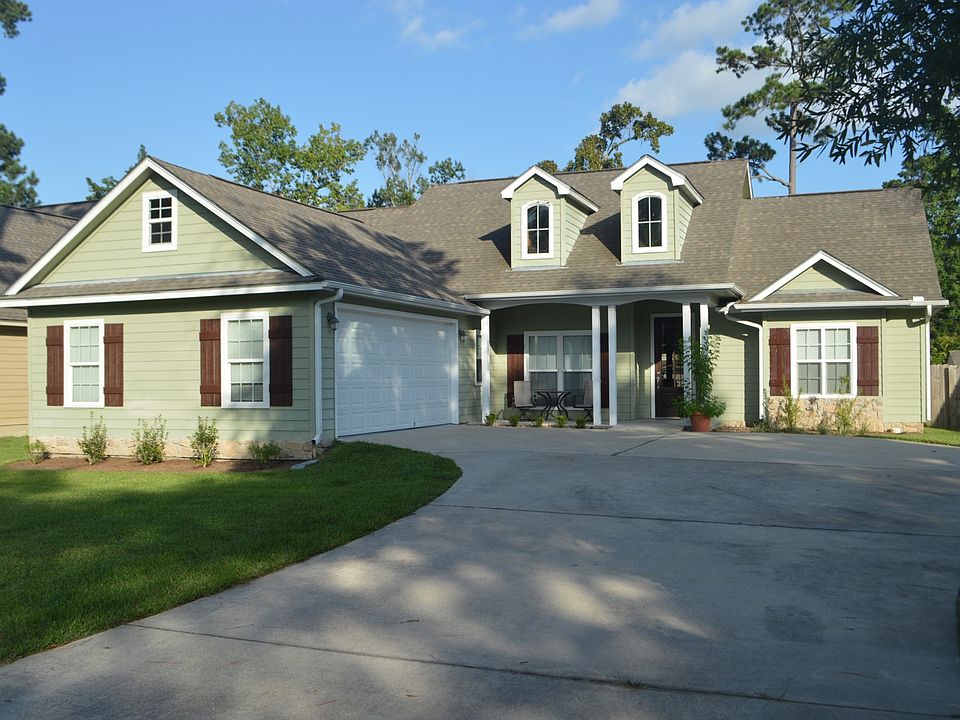 1st image of 131 Woodshire Ln