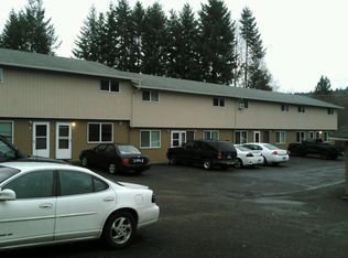 890 Dougherty Dr NE APT 2, Castle Rock, WA 98611
