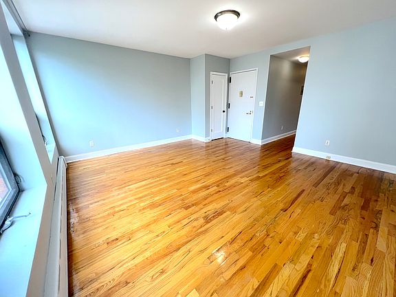 3rd image of 49 W 127th St APT 2