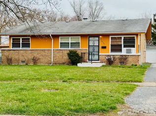 16133 Cambridge Dr, Markham, IL 60428