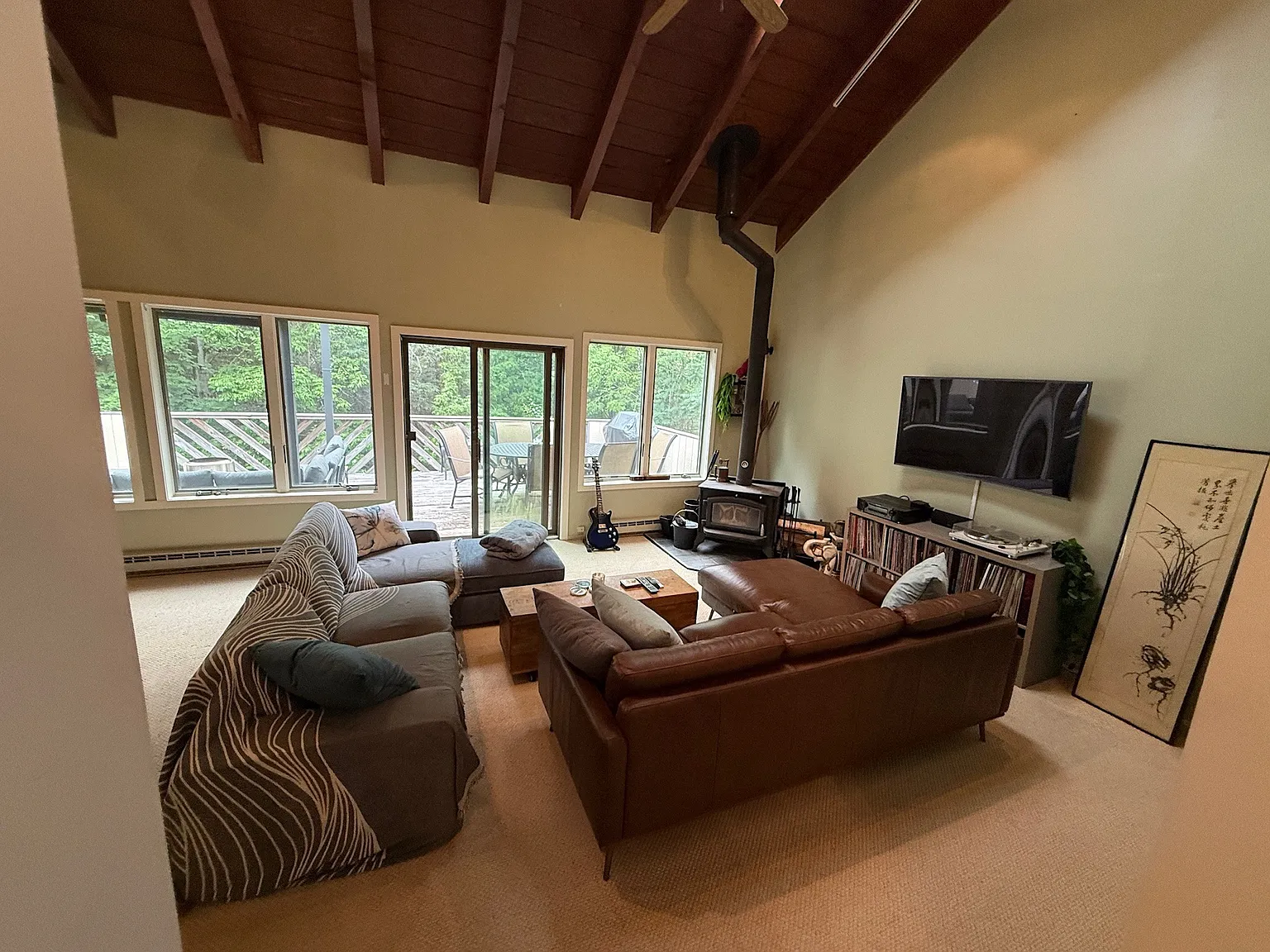 3 bed, 2.5 bath, 1900 sqft, $3,000 — Photo 4