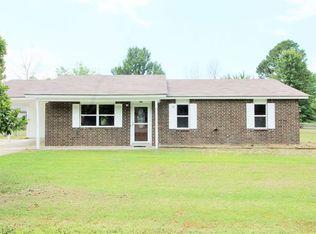 200 B St, Pocola, OK 74902