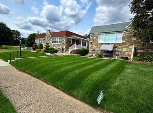 805 Griffith St, Philadelphia, PA 19111