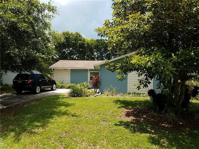 1st image of 3818 Feather Dr