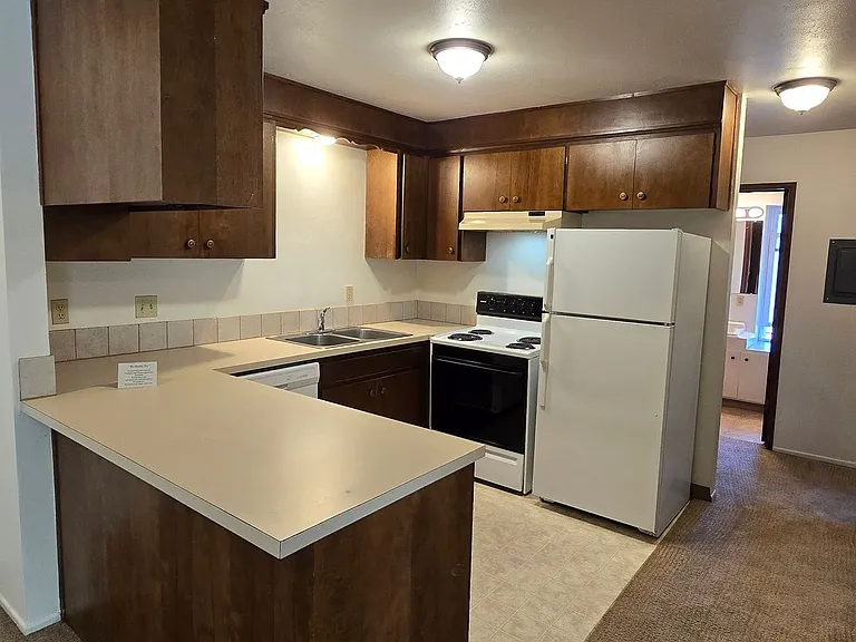 430 SW 7th St #1-15 — Photo 12