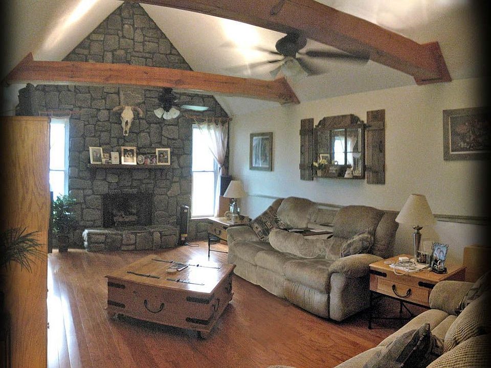 1st image of 103 Windellwood Cir