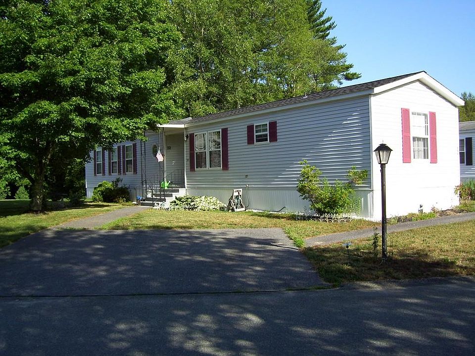 1st image of 32 Sycamore Dr