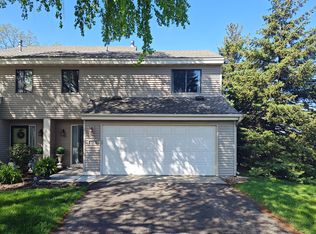 5428 Sanibel Dr, Minnetonka, MN 55343