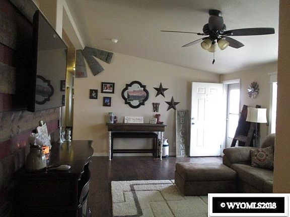5th image of 15 Greve Cir