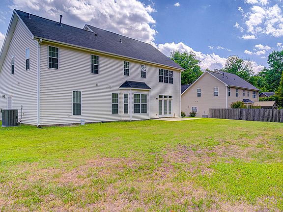4th image of 2517 Cambridge Rd