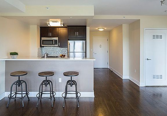 3rd image of 23-88 31st St #7C
