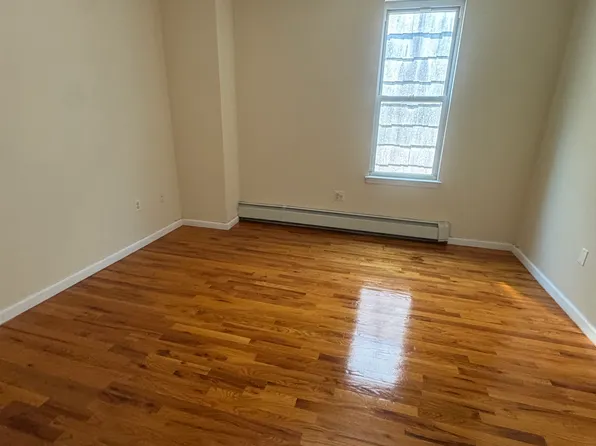 (undisclosed Address), Bronx, NY 10470