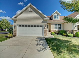9 Campbell Mdws, Getzville, NY 14068