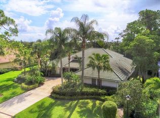 7 Rabbits Run, Palm Beach Gardens, FL 33418