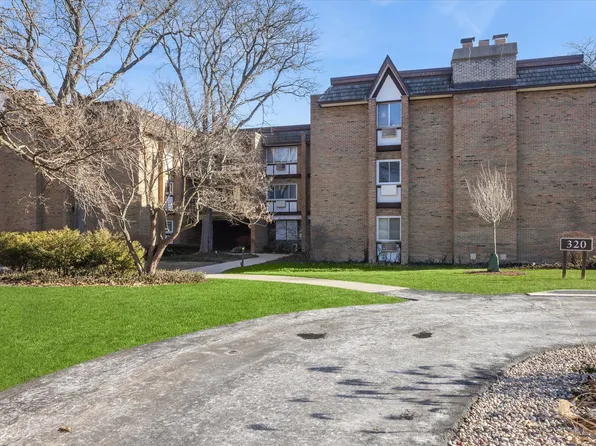 320 Claymoor 1a #1A, Hinsdale, IL 60521