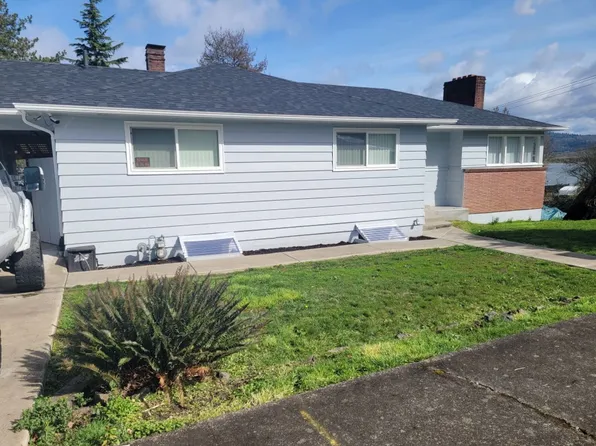 417 E B St, Rainier, OR 97048