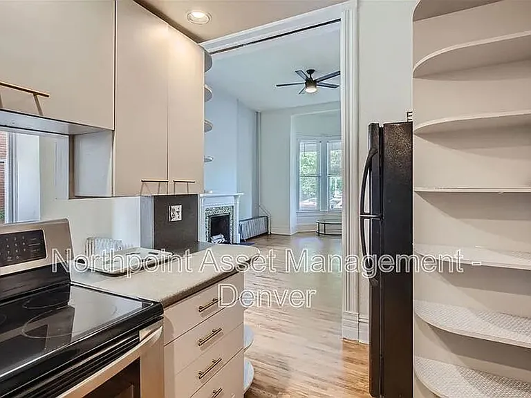 54 S Emerson St #1A — Photo 14