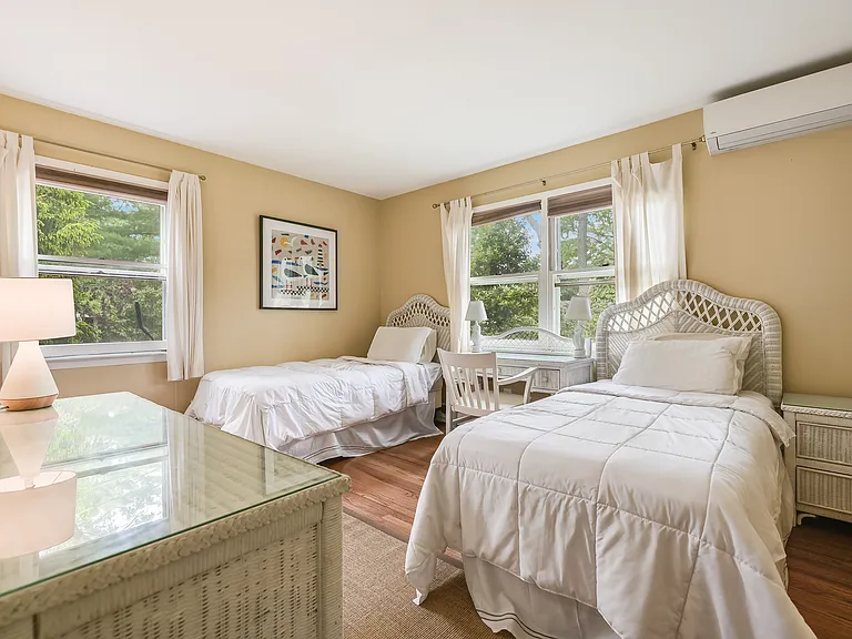 12 Crestview Dr — Photo 14