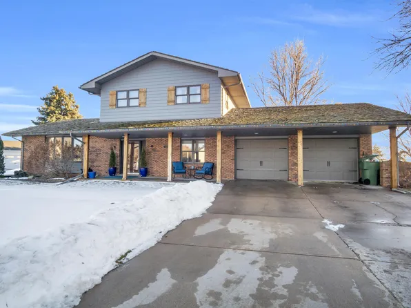 3203 20th Ave, Kearney, NE 68845