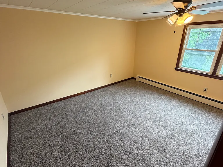 164 Spruce St #2 — Photo 6