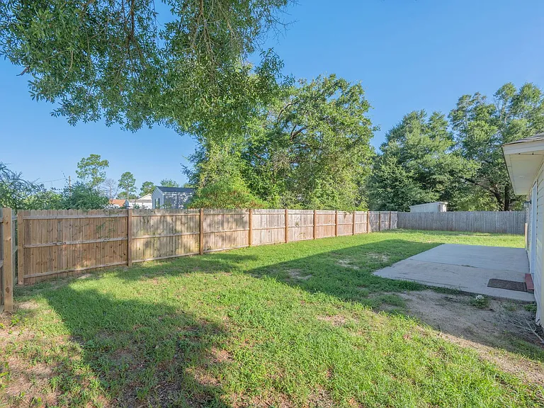4660 Dove Way — Photo 31