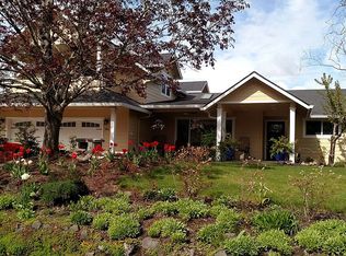 455 Pinto Way, Eugene, OR 97401