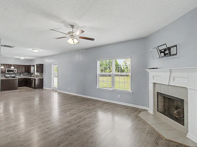 395 Archie Way NE — Photo 11