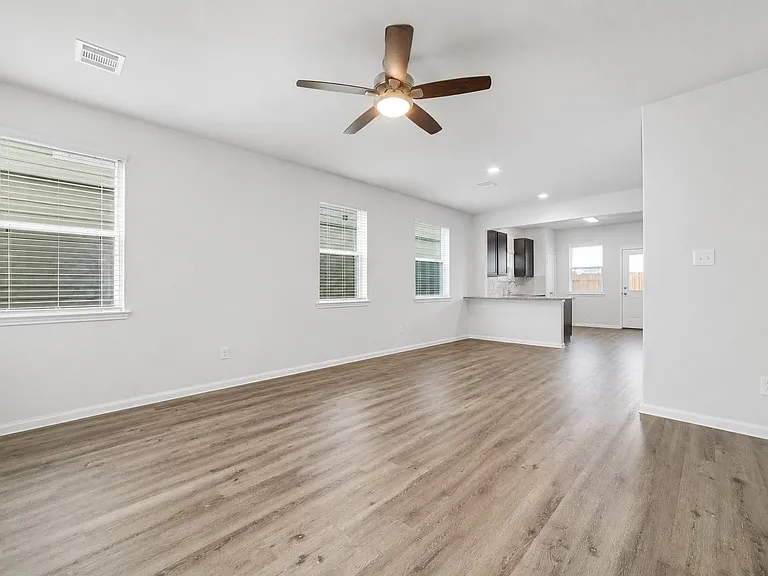 4910 Blue Jacaranda Way — Photo 5