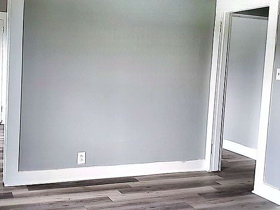 5th image of 1612-1614 Huffman Ave #1614-2