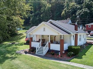 931 Woodward Dr, Charleston, WV 25387
