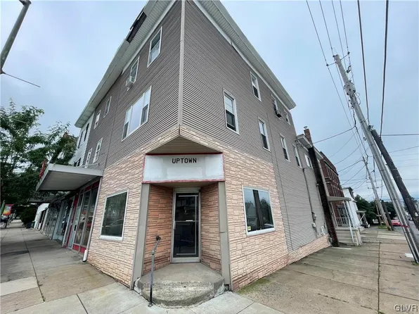 200 S Oak St, Mount Carmel, PA 17851