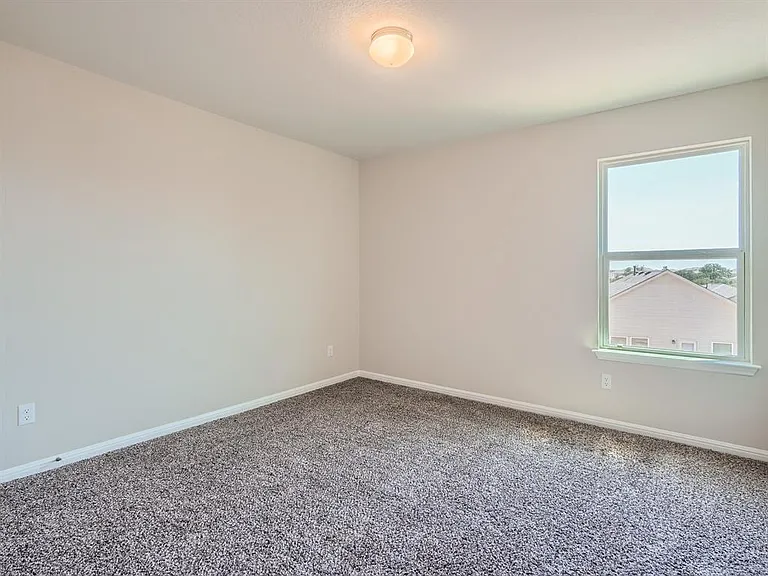 513 Evening Star Cv — Photo 18