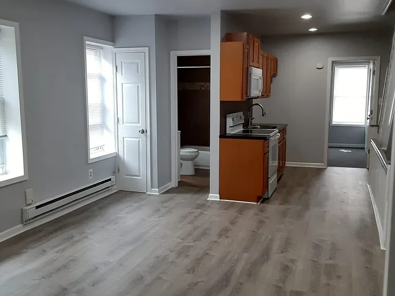 4927 Knox St #2 — Photo 24