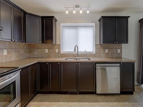 4th image of 233 W Luxstone Rd SW