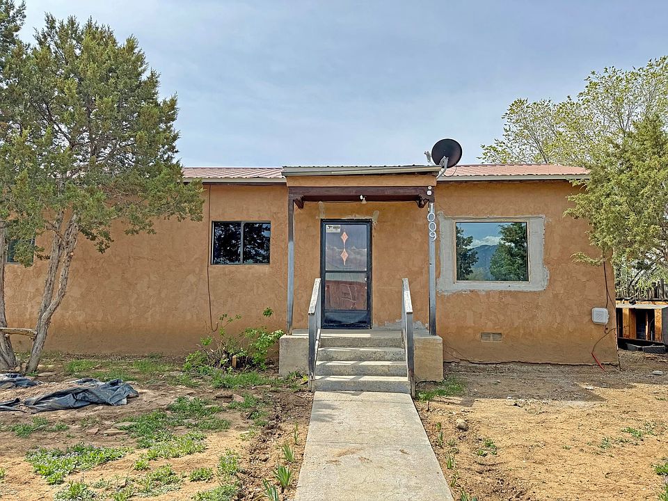 1st image of 1009 Camino de la Serna