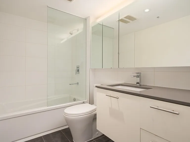 150 Cordova St E #902 — Photo 12