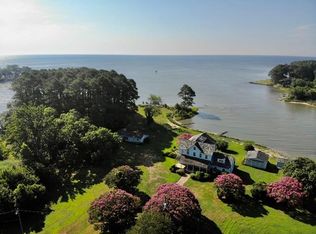 1691 Fleeton Rd, Reedville, VA 22539