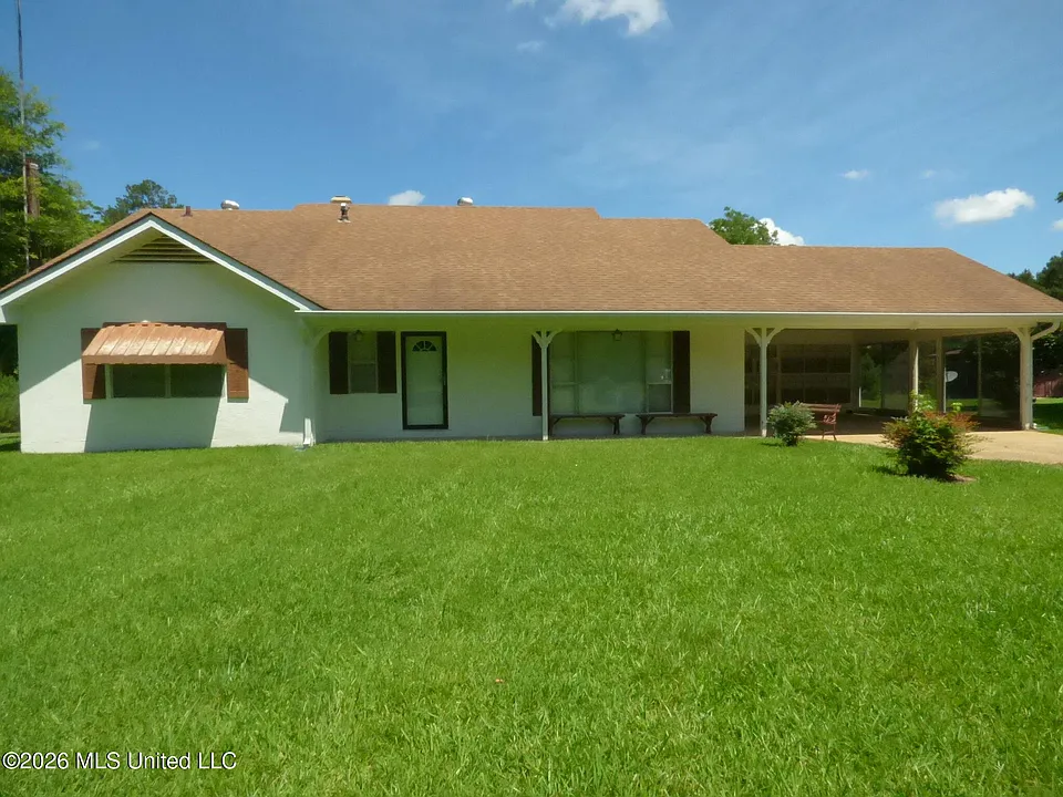 2083 Martin Rd