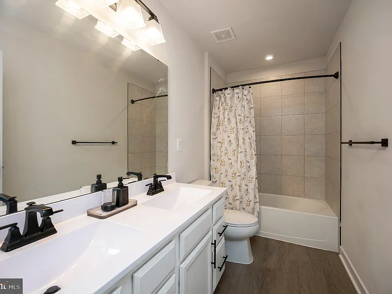 5432 Holley Oak Ln — Photo 50