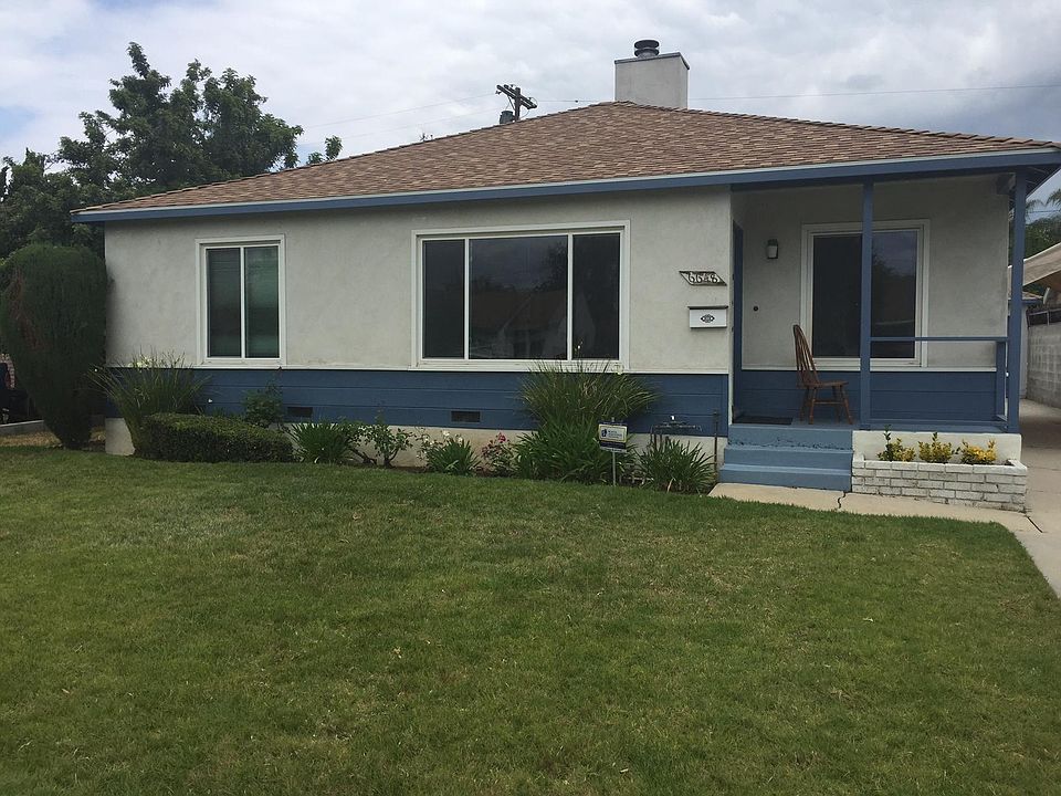 Beautiful quiet neighborhood