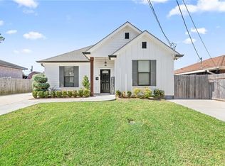 525 Marino Dr, Norco, LA 70079