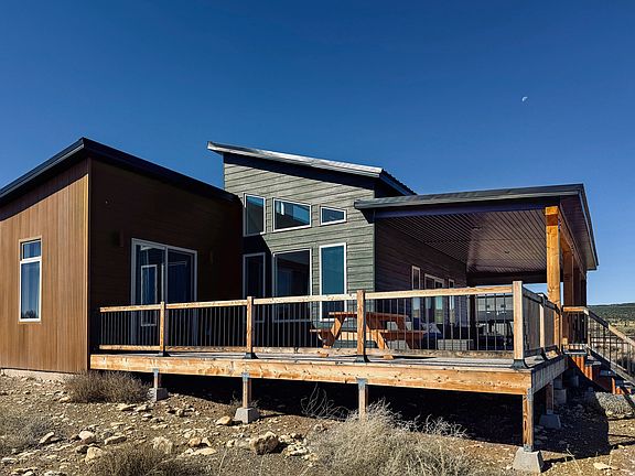 4th image of 152 W Bryce Gate Cir